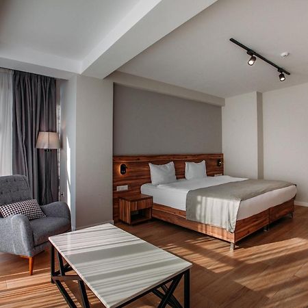 Address Boutique Hotel ティビリシ エクステリア 写真