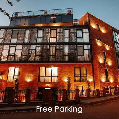 Address Boutique Hotel ティビリシ エクステリア 写真