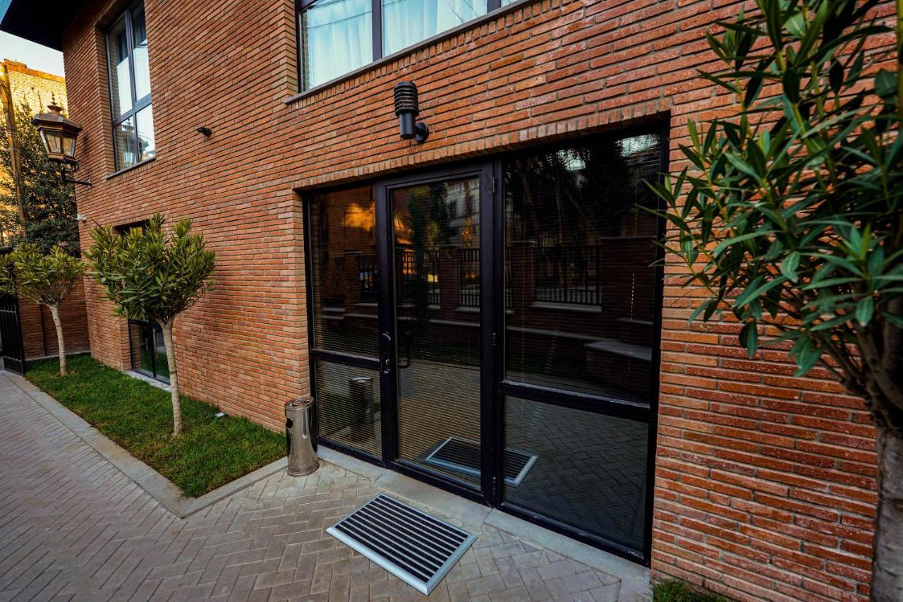 Address Boutique Hotel ティビリシ エクステリア 写真