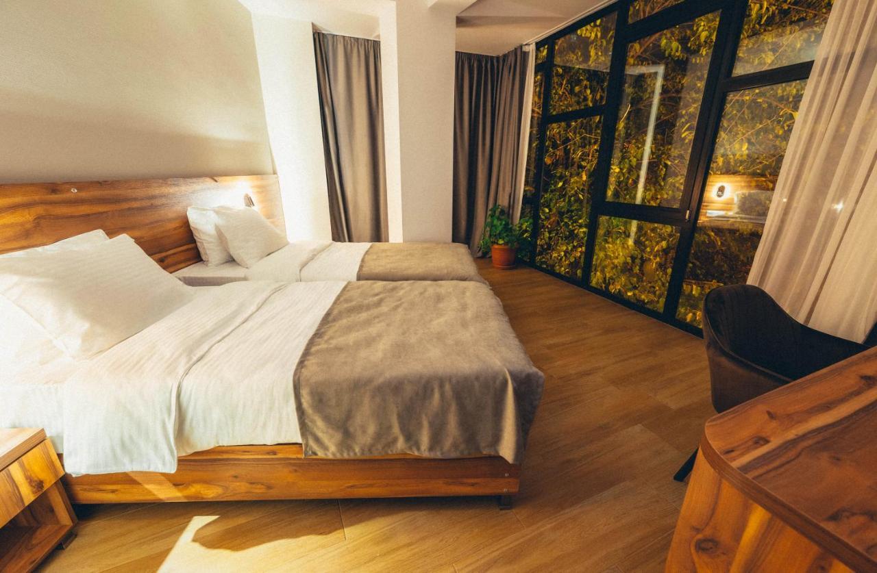 Address Boutique Hotel ティビリシ エクステリア 写真