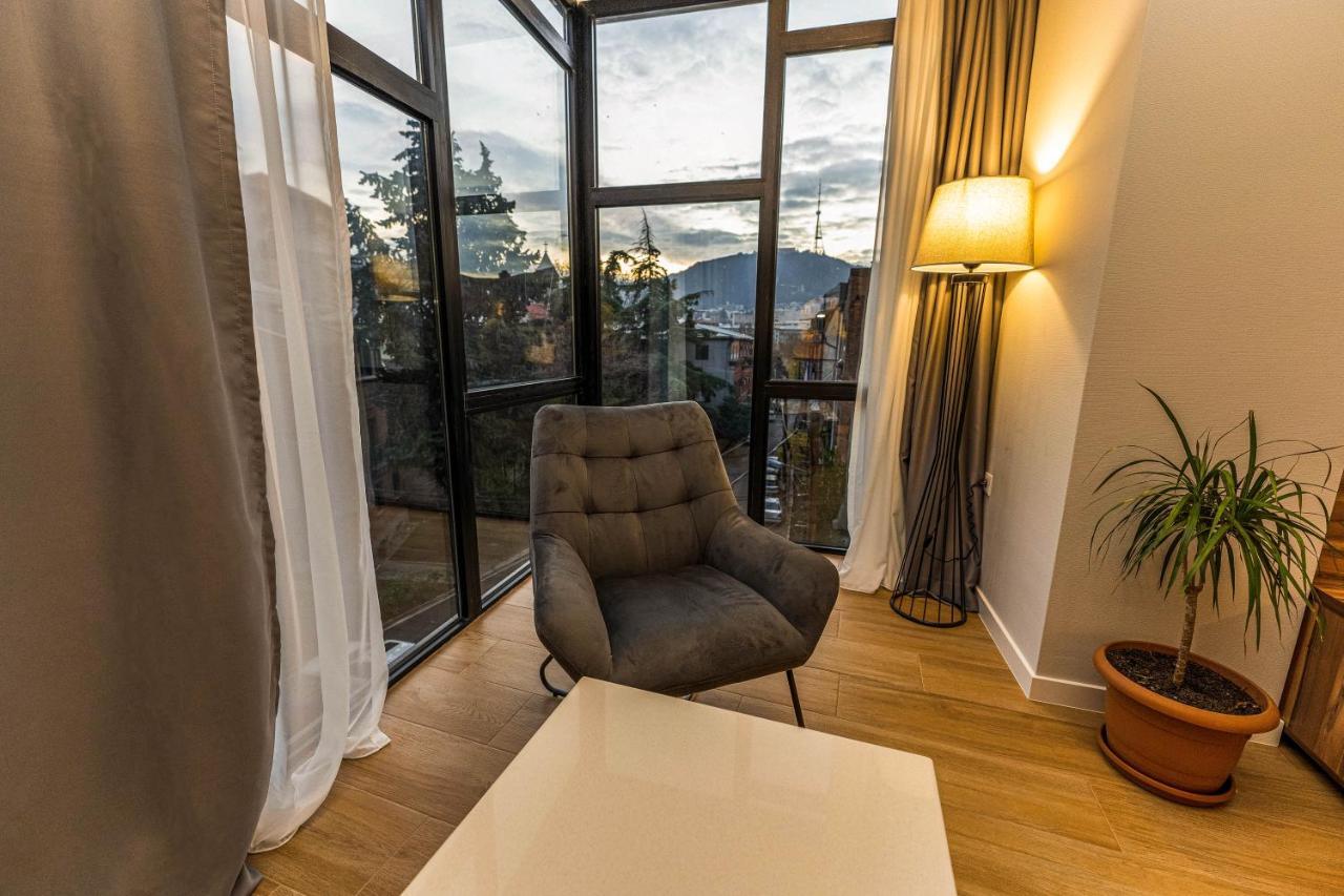Address Boutique Hotel ティビリシ エクステリア 写真