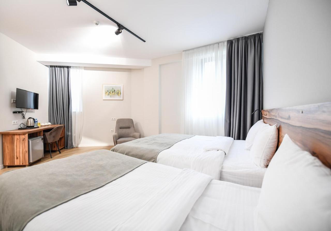 Address Boutique Hotel ティビリシ エクステリア 写真
