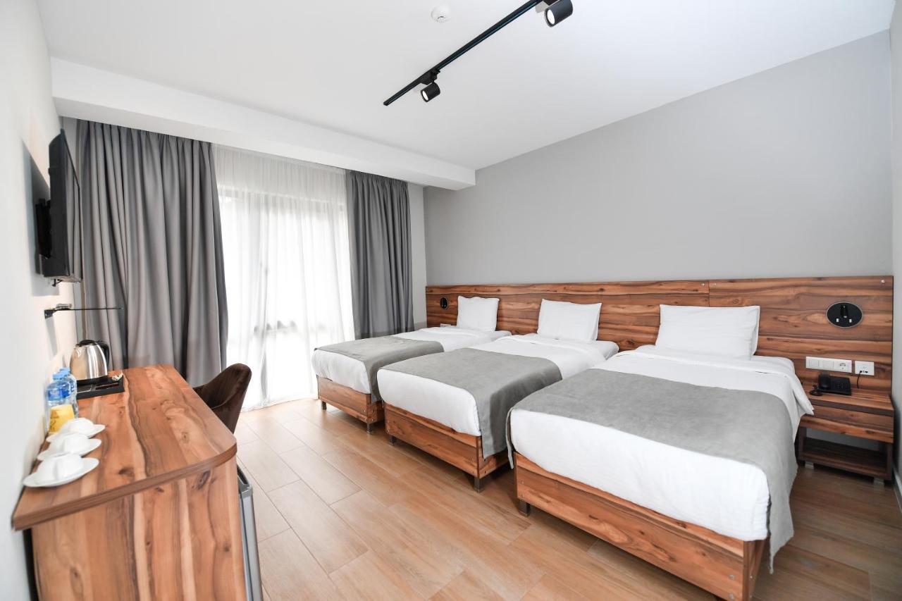 Address Boutique Hotel ティビリシ エクステリア 写真