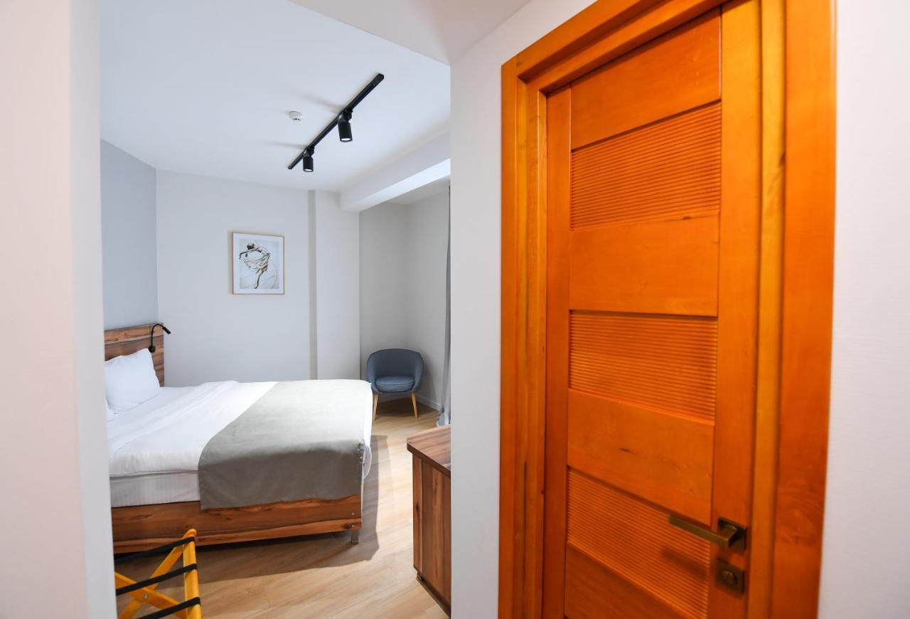 Address Boutique Hotel ティビリシ エクステリア 写真