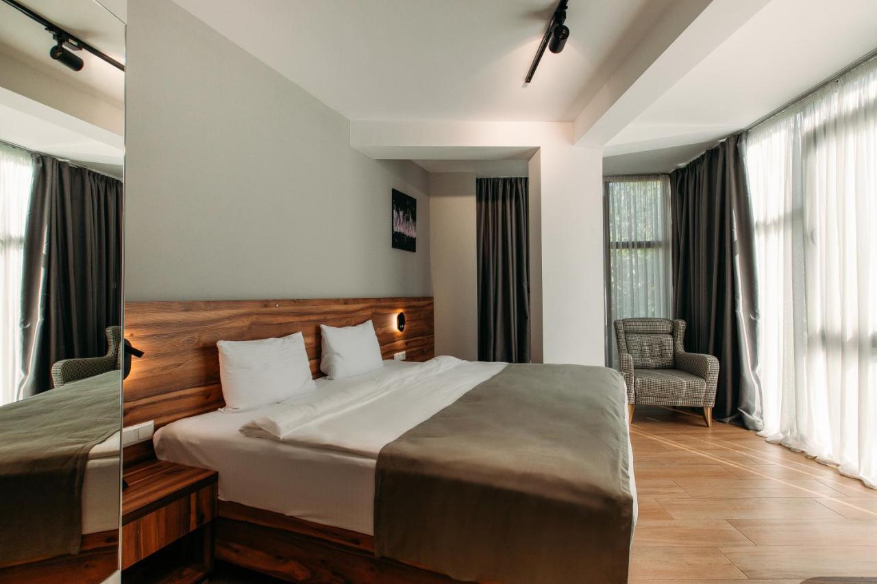 Address Boutique Hotel ティビリシ エクステリア 写真