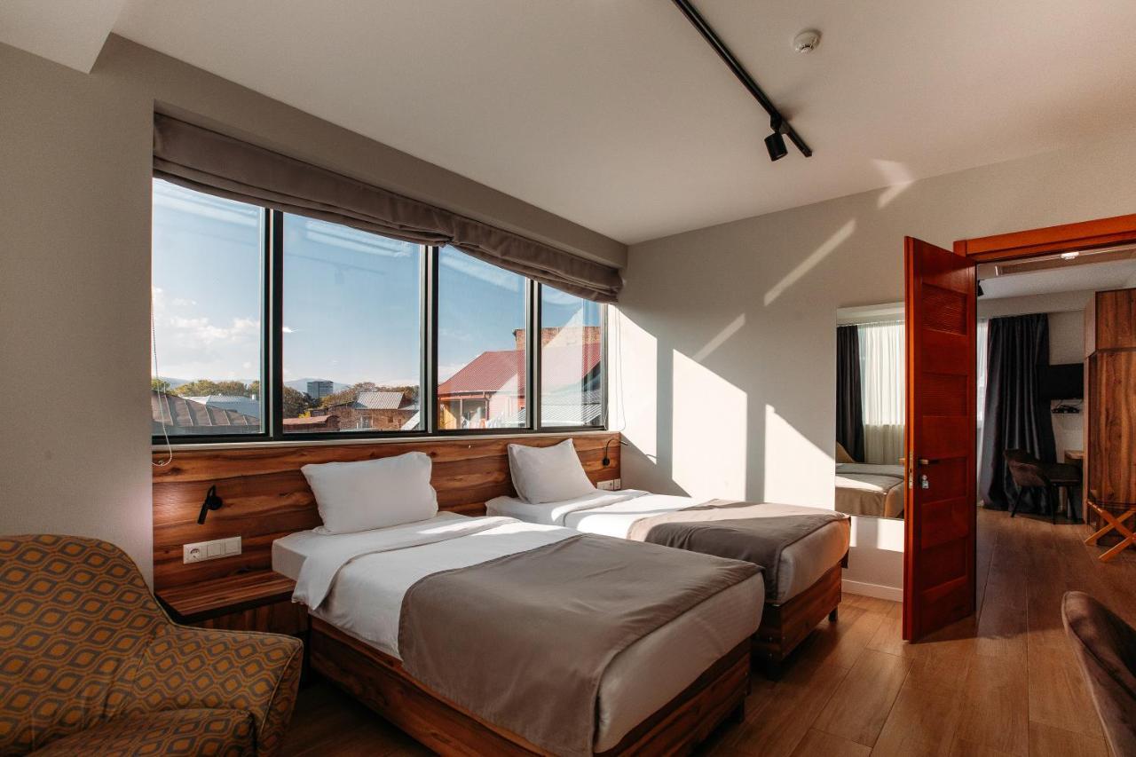 Address Boutique Hotel ティビリシ エクステリア 写真